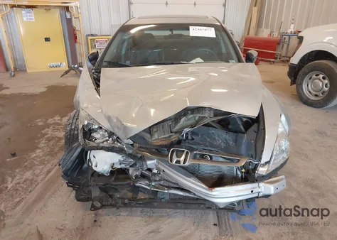 2005 Honda Accord 3.0 Ex z USA, uszkodzony, nr VIN 1HGCM66555A056798